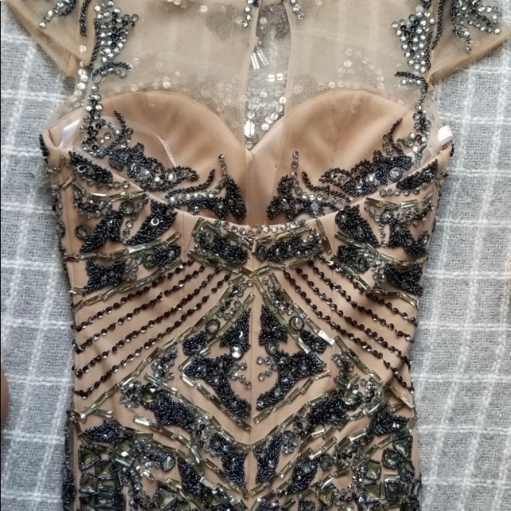 Sherri Hill Gold and Black Embellished Gown - Picture 7 of 8